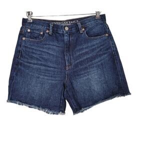 American Eagle SZ 6 Denim Shorts High Rise Dark Wash Distressed Hem Cotton Mom